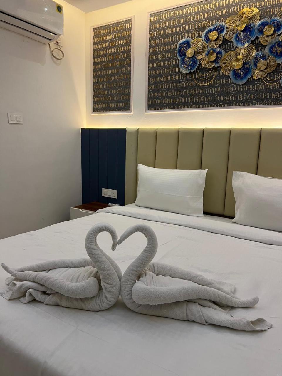 Snr Venus Hotels Tirupati Exterior foto